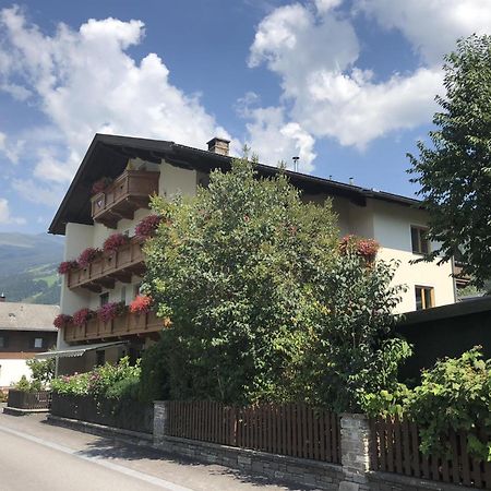 Gaestehaus Neuhauser Apartment Zell am Ziller Exterior photo